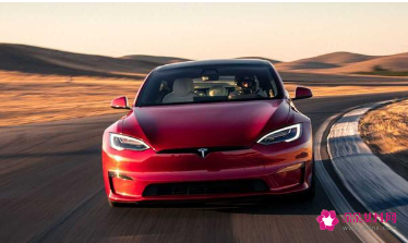 马斯克称电车减重比续航更重要