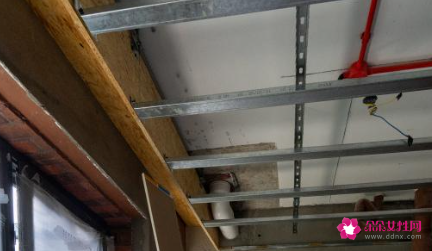 吊顶造型施工方法