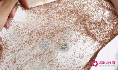 海藻面膜的功效和作用有哪些