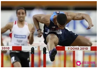 美国大学生60米栏超越刘翔记录