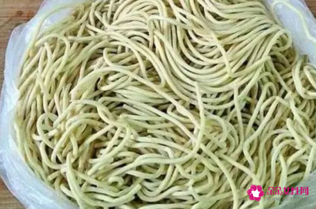 碱面吃多了好吗