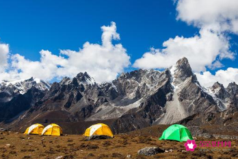 露营风火热出圈，市场规模达354.6亿元