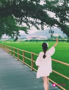 伤感孤独网名两个字