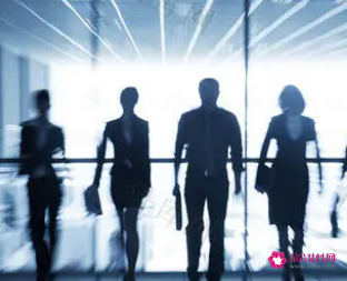 职场新人被同事刁难怎么办