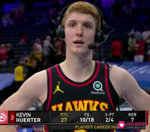 76人抢七被淘汰，主场球迷怒扔水瓶