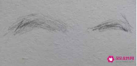 怎么用铅笔画眉毛图片步骤