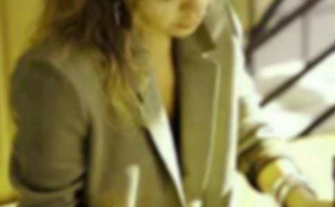 女人脸色泛黄应该怎么保养