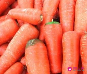 家常凉拌胡萝卜丝