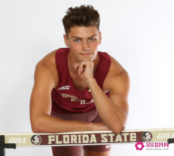 美国大学生60米栏超越刘翔记录