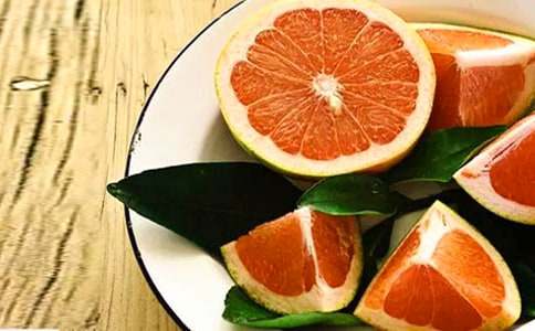 吃柚子的好处与坏处