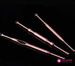 梦见挖耳勺是什么意思