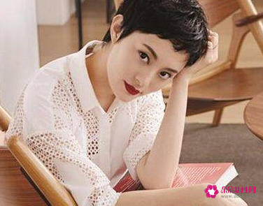 短发好看的女星