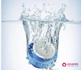 水乳霜混在一起做水疗的比例