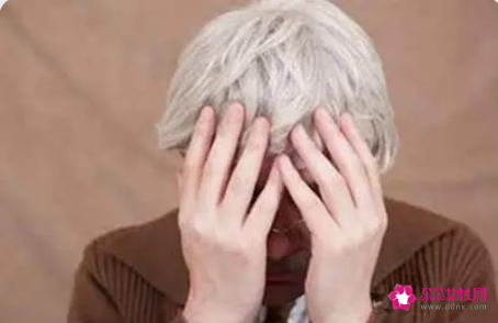 梦见自己长白头发寓意