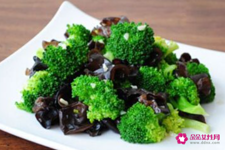 西兰花怎么凉拌最好吃