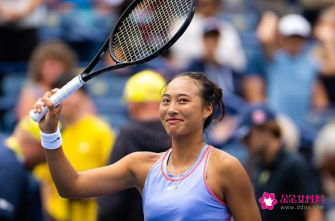 郑钦文顺利晋级多伦多站16强