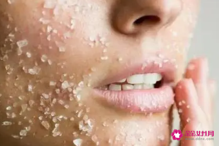 电脑族皮肤干燥的护肤方法