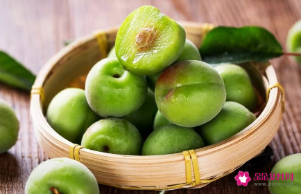 青梅汁的功效与作用