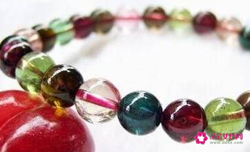 带什么手串可以旺桃花