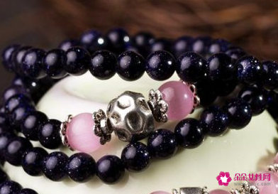 带什么手串可以旺桃花