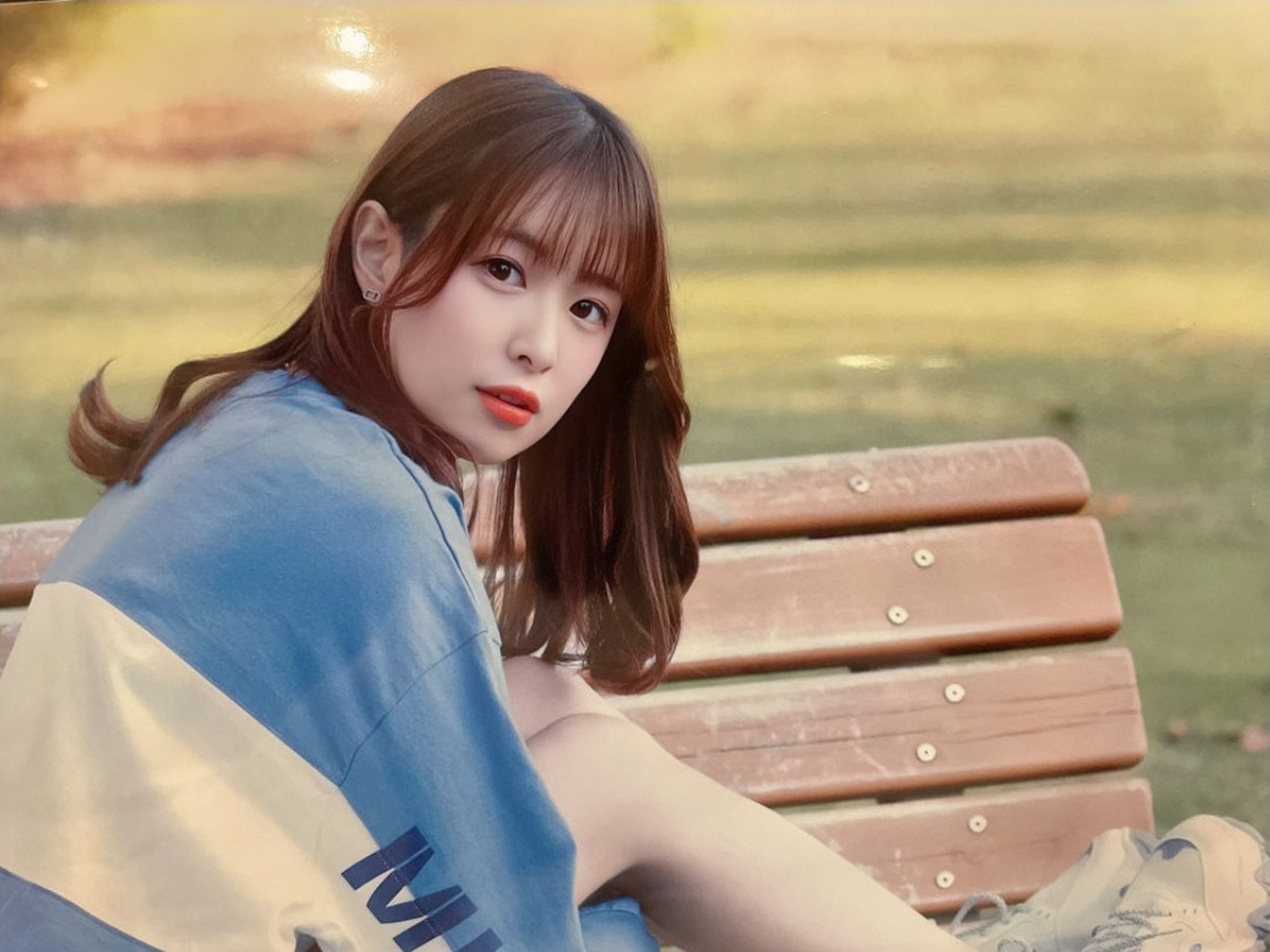 性格随和的邻家妹妹，也有反差的一面