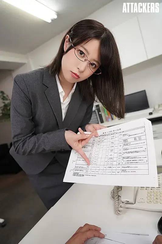 性格随和的邻家妹妹，也有反差的一面