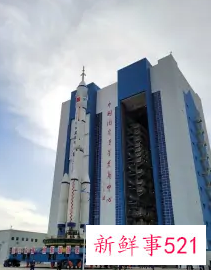 神舟十二号载人飞行任务标识正式发布！飞行乘组由这三人组成