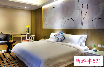 小卧室没窗户不透气怎么处理