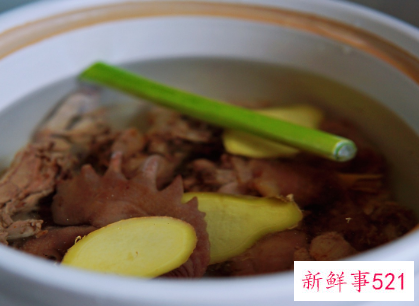 猴头菇煲鸡汤放什么好
