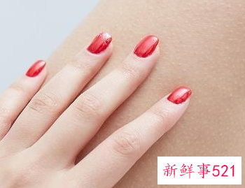 涂指甲对指甲有伤害吗