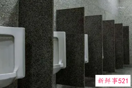 梦到上厕所很脏是什么意思