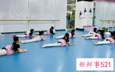 四岁的孩子适合学什么舞蹈好