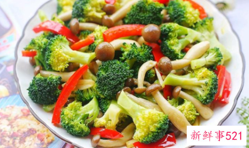 西兰花搭配什么食物最佳