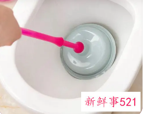 厕所马桶堵了怎么疏通