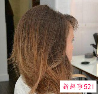 长头发怎么扎减龄又好看