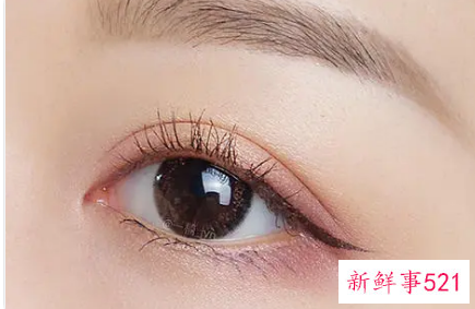 半截眼线好看还是全眼线好看