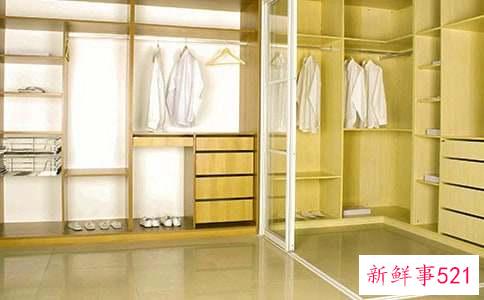 衣柜摆放风水能安抚情绪