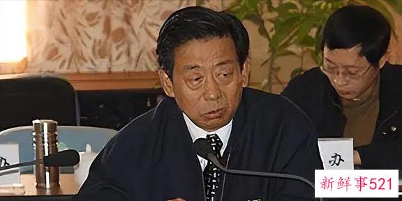 安徽“好色副书记”，和姐夫共享8个情人
