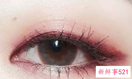 眼影怎么涂好看