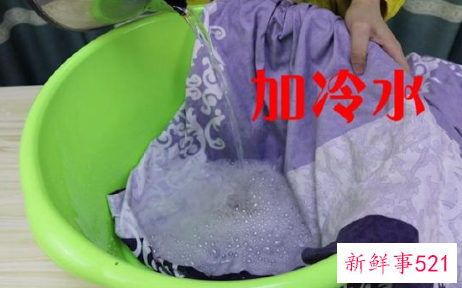 怎么洗床单上的血渍