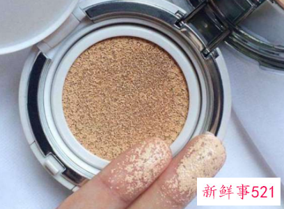 粉底和气垫霜的区别