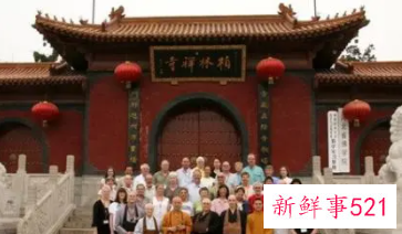 梦见庙门什么意思