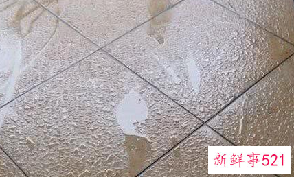 下雨家里地面渗水