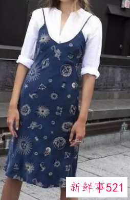 吊带裙怎么穿上去