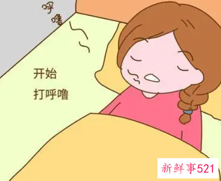 女人睡觉打呼噜吹气是什么原因