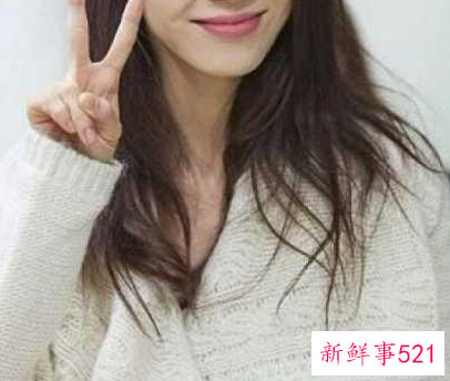 拍照姿势女有哪些的