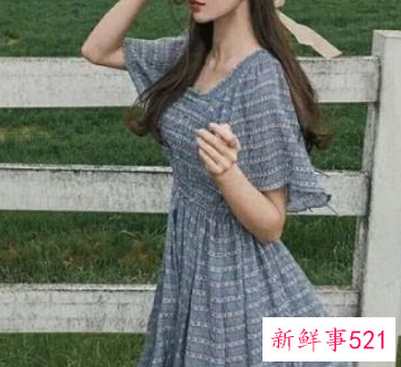 拍照姿势女有哪些的