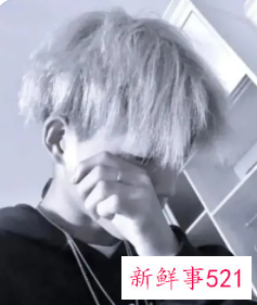 短发染什么颜色好看显白