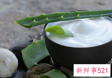 用芦荟擦脸的正确方法