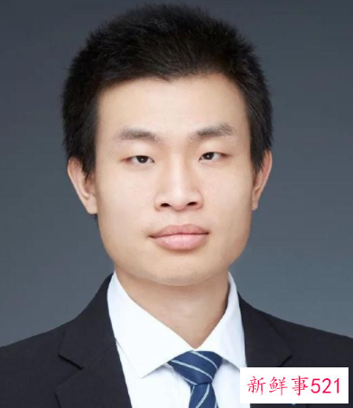 北大数学大神为何总喜欢拎矿泉水